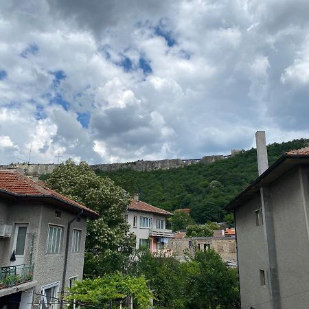 Стаи За Гости Маринови Provadiya Esterno foto