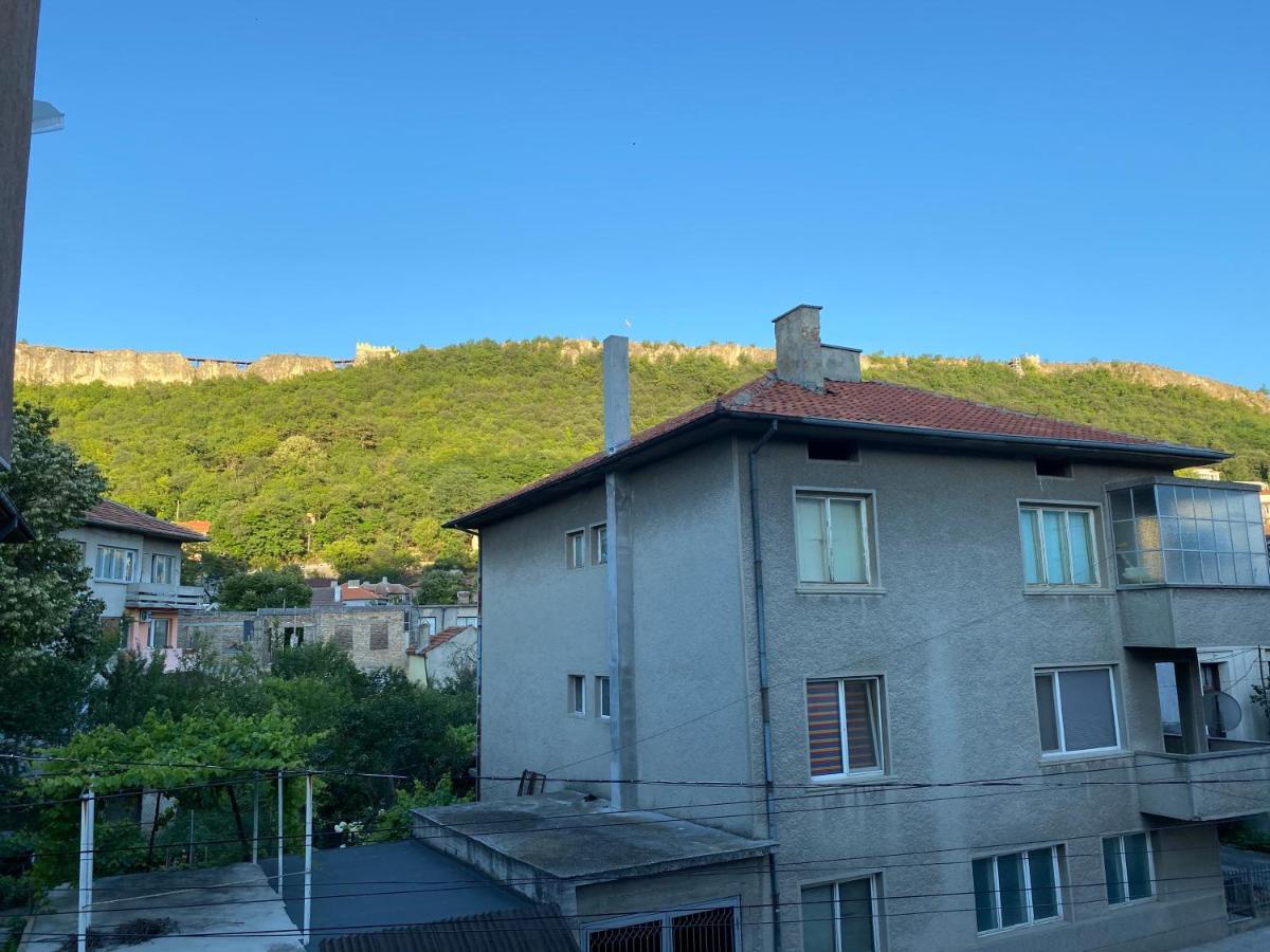 Стаи За Гости Маринови Provadiya Esterno foto